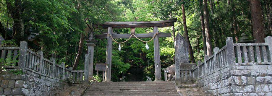 戸隠神社宝光社