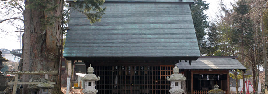御射山神戸八幡社