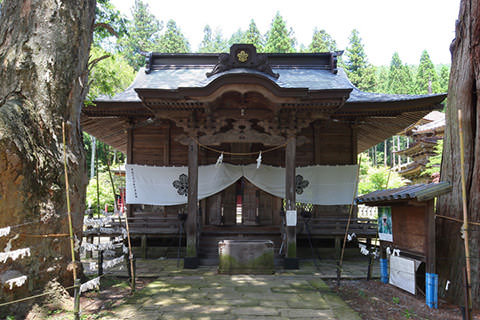 新海三社神社