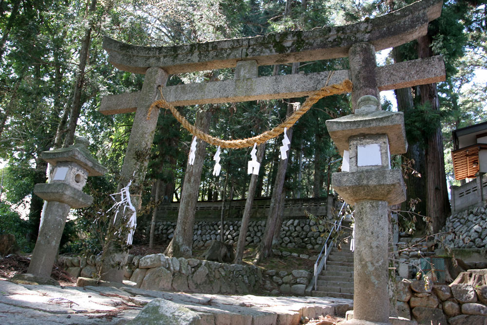 春日神社：阿智村