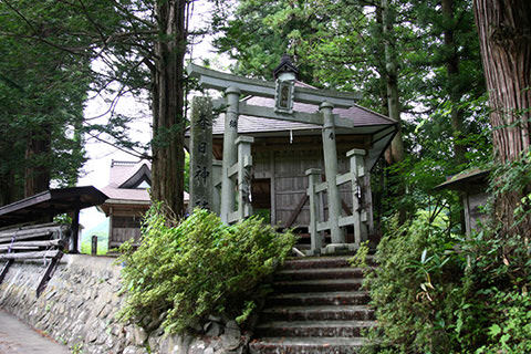 春日神社