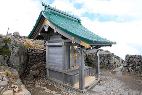 白山比咩神社