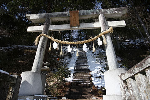 白山神社