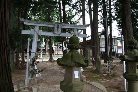 下黒田諏訪神社