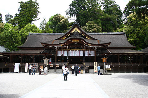 大神神社