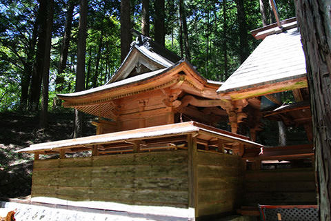 浪合神社