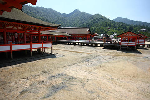 厳島神社