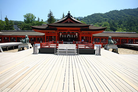 厳島神社