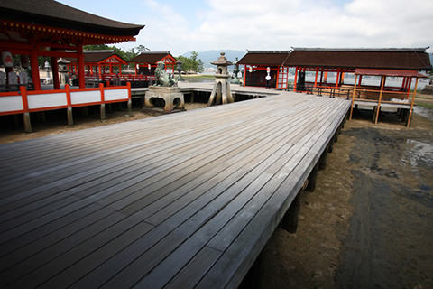 厳島神社