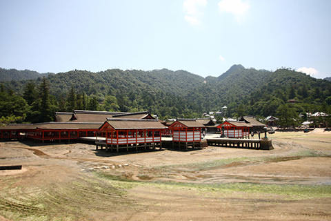 厳島神社