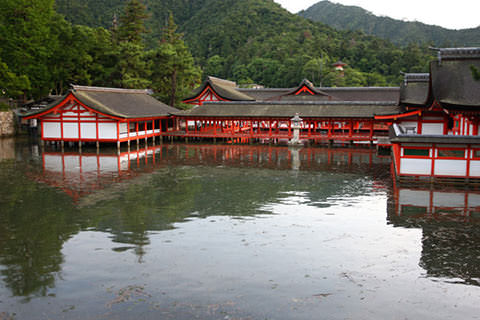 厳島神社