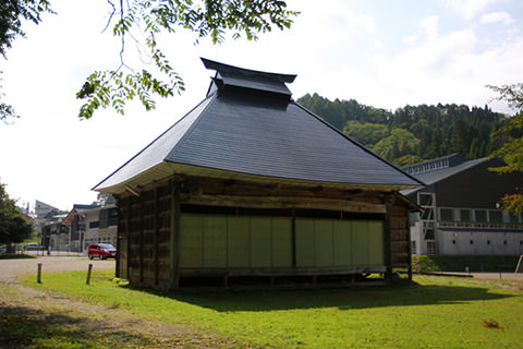 千国諏訪神社