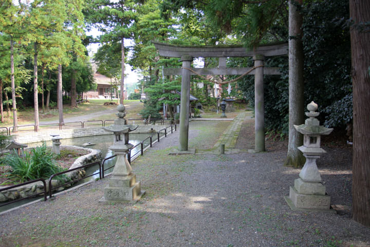 Amatsu jinja / Nunagawa jinja