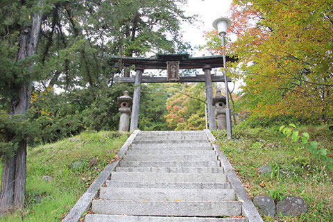 安良居神社