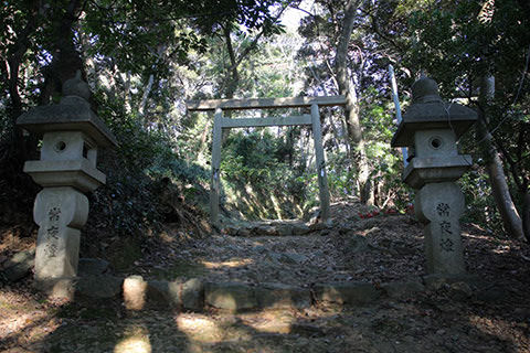 伊射波神社