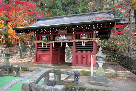 鳩ヶ嶺八幡宮