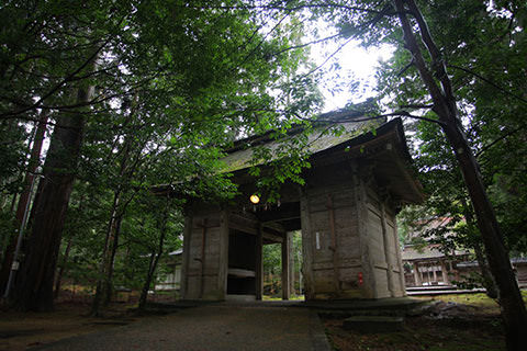 若狭彦神社