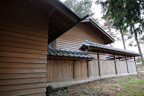 八満弓神社