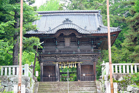 白山社里宮