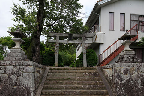 諏訪神社