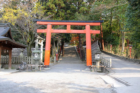 吉田神社