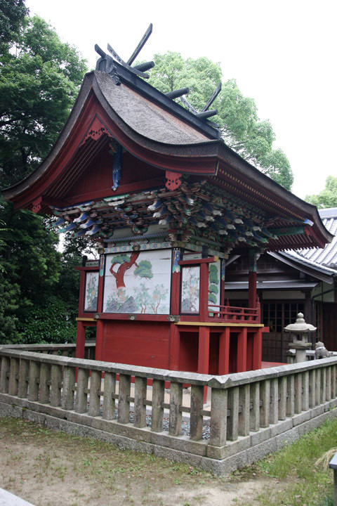 岩上神社