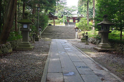 鹽竈神社