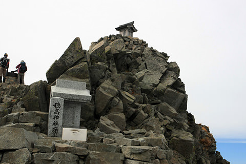 穂高神社嶺宮