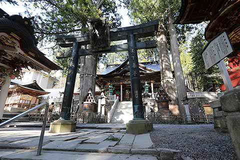 三峯神社